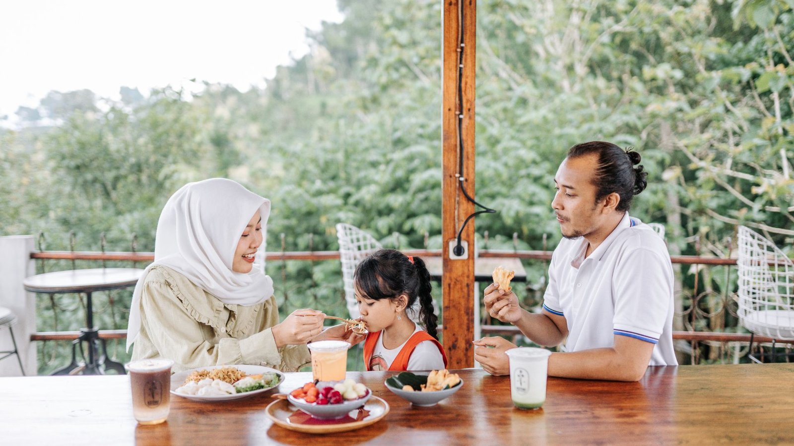 Tempat Makan Keluarga