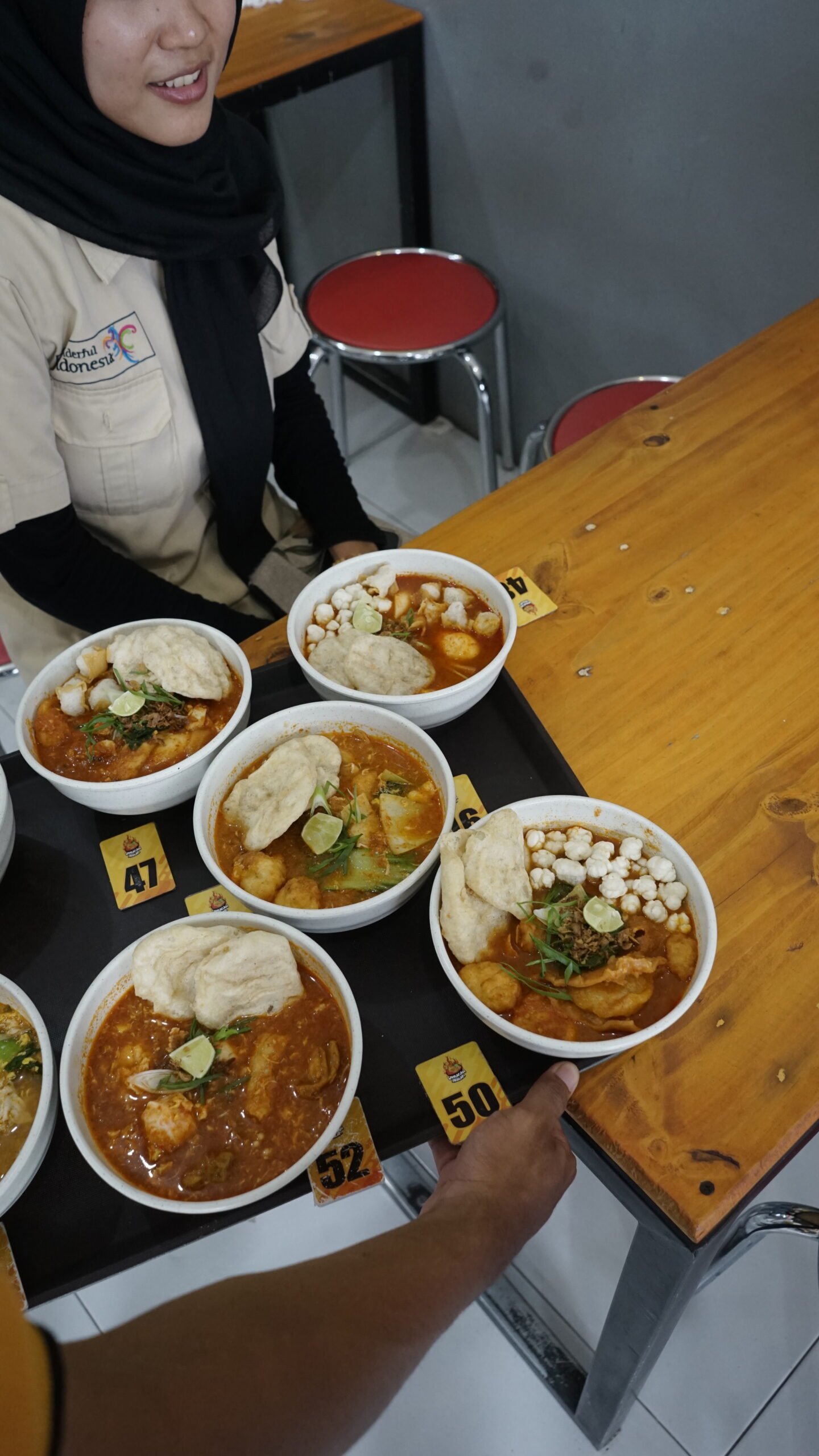 Juragan Seblak Magelang: Awalnya Ragu, Ternyata Seblak Prasmanan Ini Bikin Nagih!