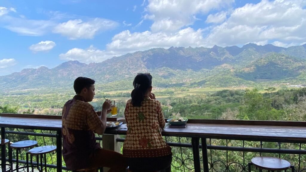 tempat makan untuk couple dekat Borobudur Kedai Bukit Rhema