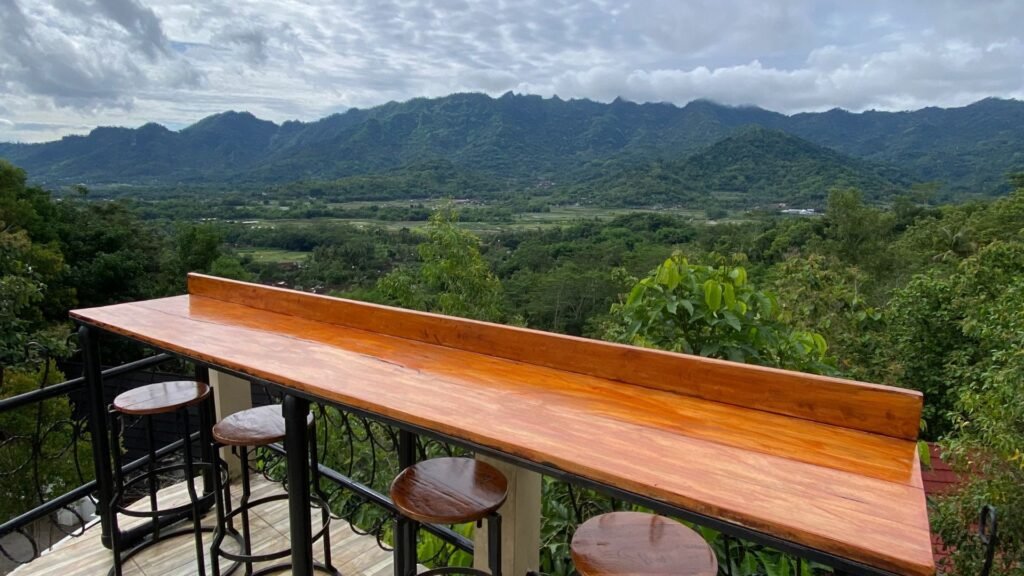 tempat makan untuk couple dekat Borobudur Kedai Bukit Rhema
