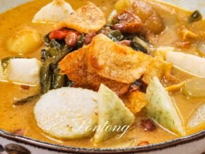 cerita lontong cap go meh sejarah makna halal