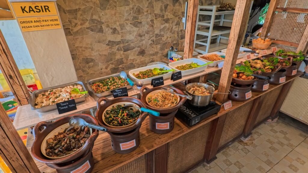 cerita lontong cap go meh sejarah makna halal