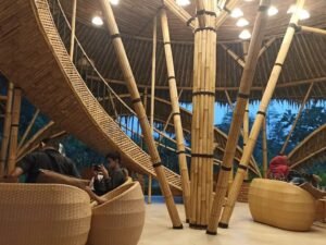 resto nuansa alam terdekat