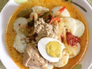 Lontong Cap Go Meh