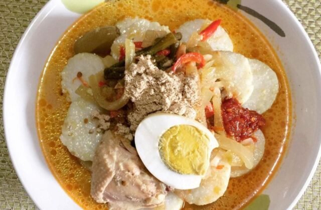 Lontong Cap Go Meh