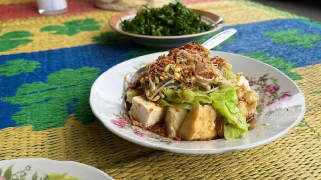 kupat tahu pak slamet magelang 