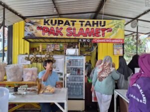 kupat tahu pak slamet magelang