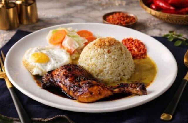 Ayam Bakar Nusantara menu khas Kedai Bukit Rhema Borobudur untuk artikel Ayam Bakar Nusantara Kedai Bukit Rhema